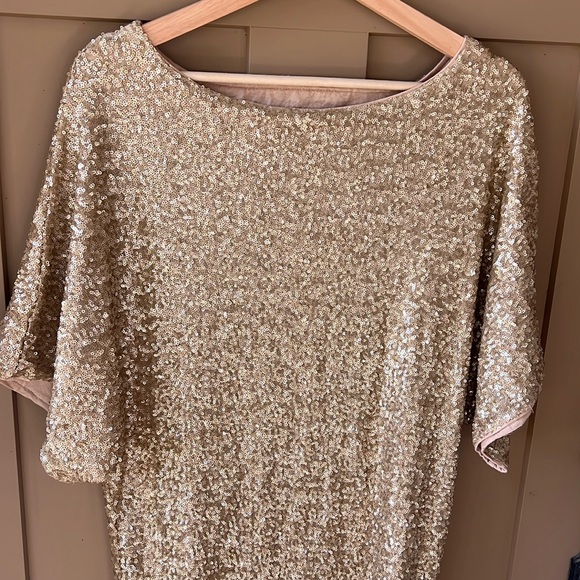 Venus Sz L Allover Gold Mini Sequin Dolman Sleeve Mini Dress Back Cutout Holiday - Picture 2 of 5